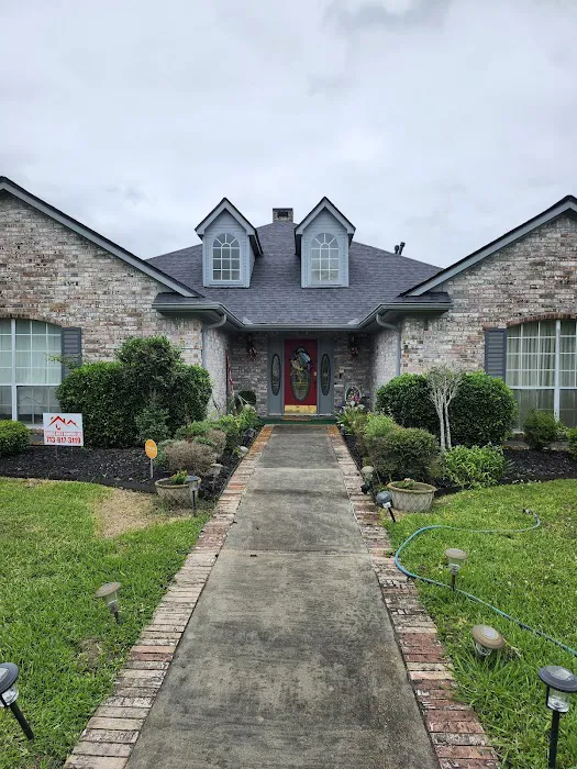 Eagles Nest Roofing LLC Picture 1