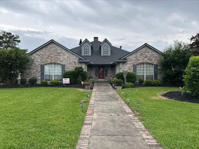 Eagles Nest Roofing LLC Picture 3