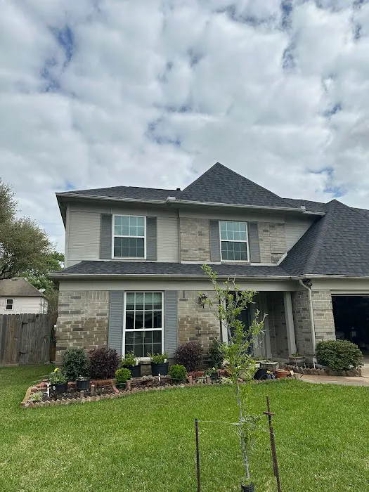 DoubleDown Roofing & Construction Picture 4