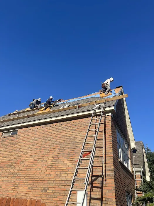 High Caliber Roofing LLC. Picture 3