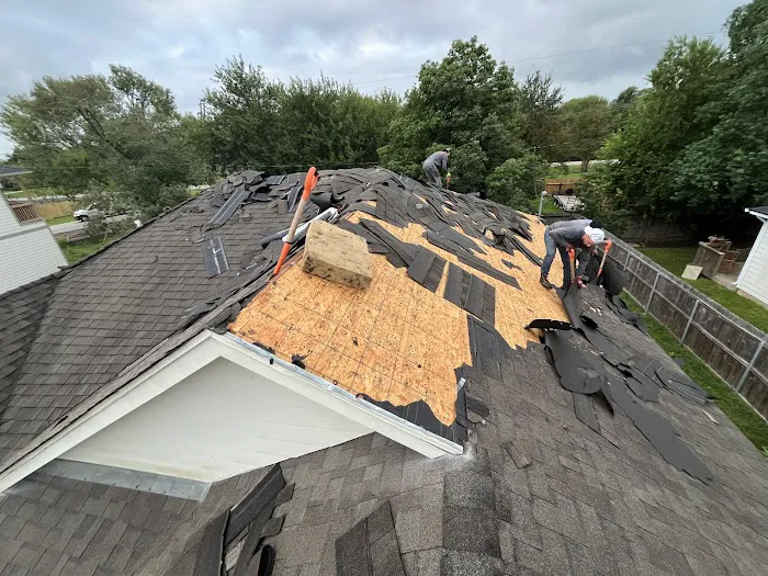 High Caliber Roofing LLC. Picture 8