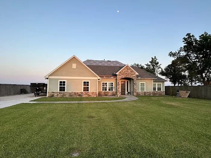 High Caliber Roofing LLC. Picture 4