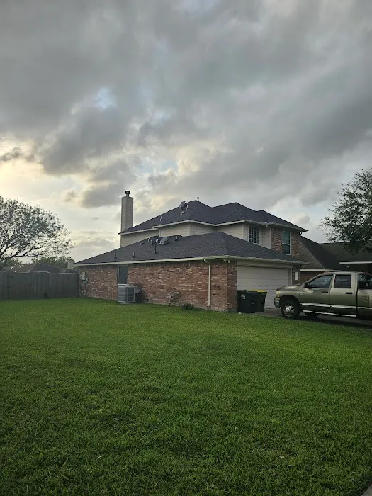 Bayside Roofing Solutions, LLC Picture 1