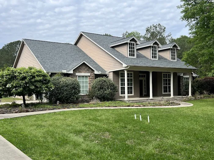 Madd Roofing & Generators Picture 10