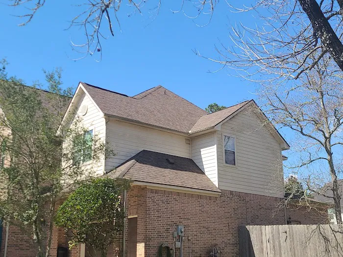 Madd Roofing & Generators Picture 9