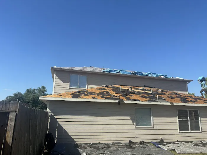 M&R Construction, Roofing and Painting Picture 6