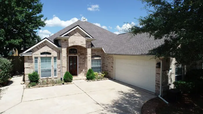 Royal Crown Roofing, LLC – Roof Repair & Roofing Contractors in The Woodlands & Spring TX Picture 8