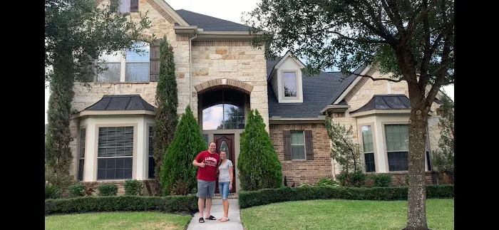 MAKO Roofing Picture 1