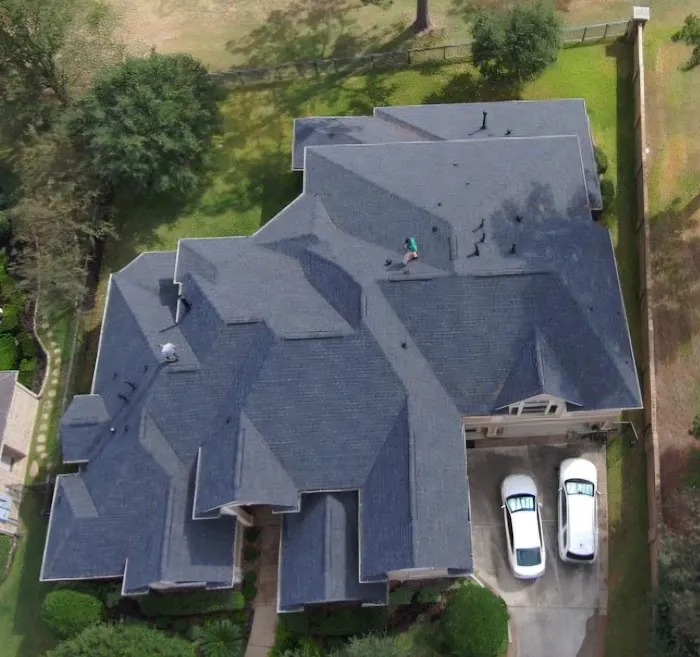 Shamrock Roofing Picture 2