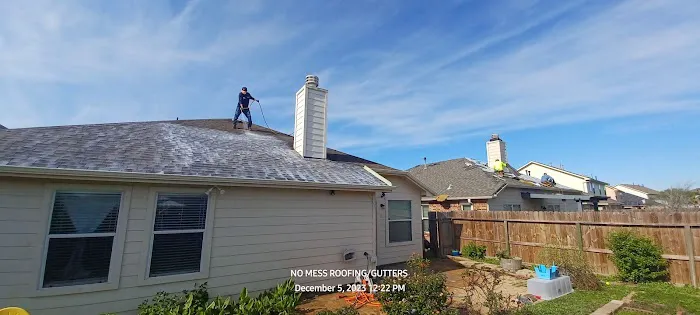 No Mess Gutters and Roofing Services Inc. Picture 7