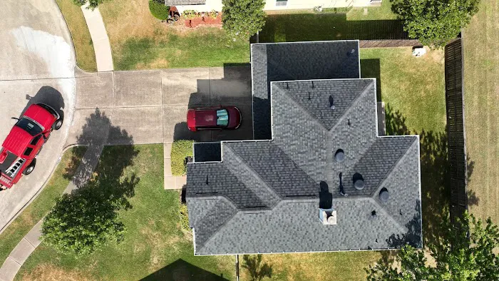 Apex Roofing & Construction LLC Picture 3