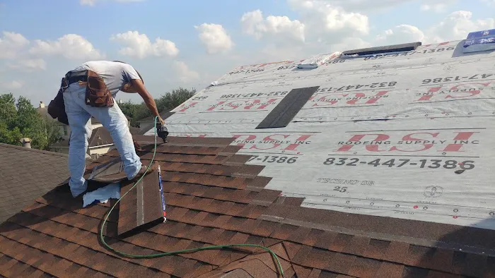 Pro Masters Roofing and Gutters Picture 4