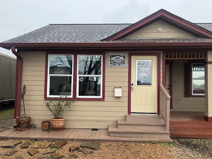 Houston Roofing & Gutters Picture 7