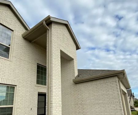 Memorial L.P. Roofing N Gutters