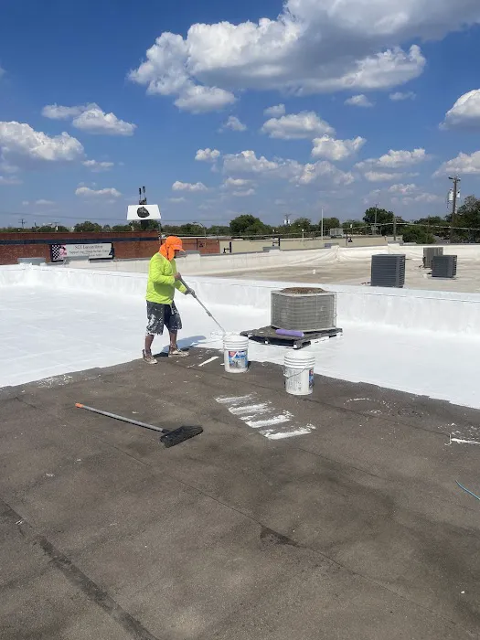 M & M Roofing and Construction Picture 3