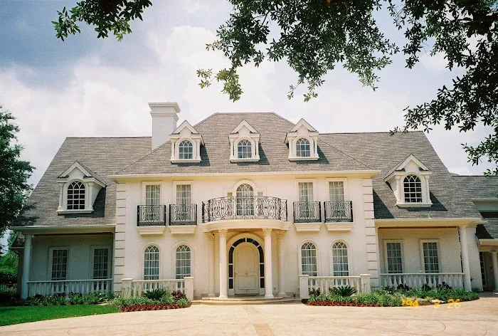 First Colony Roofing, Siding and Remodeling Picture 3