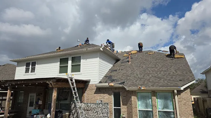 Stronghold Restoration and Roofing, LLC Picture 3