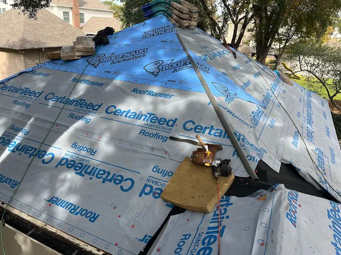 Bayside Roofing and Construction LLC Picture 6