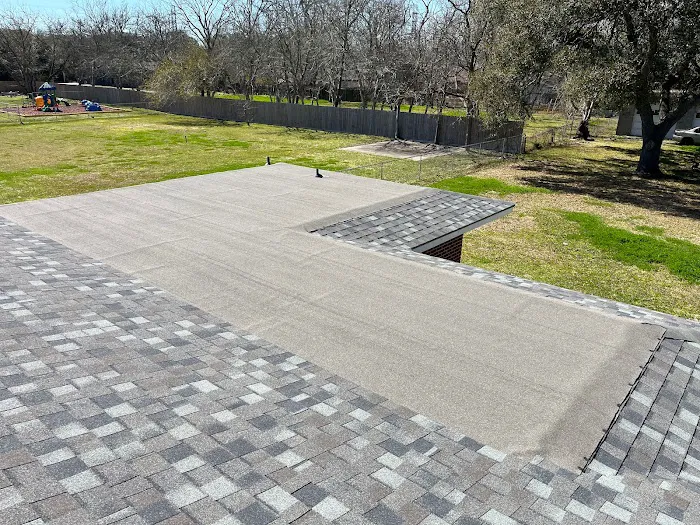 Bayside Roofing and Construction LLC Picture 4