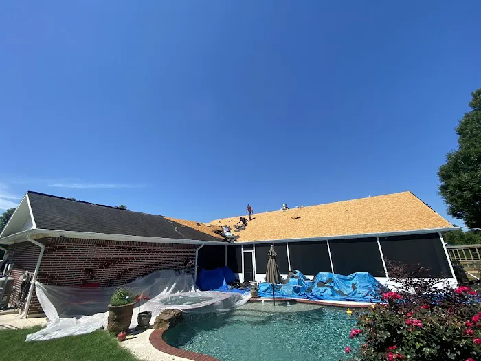 Rayburn’s Roofing Picture 1