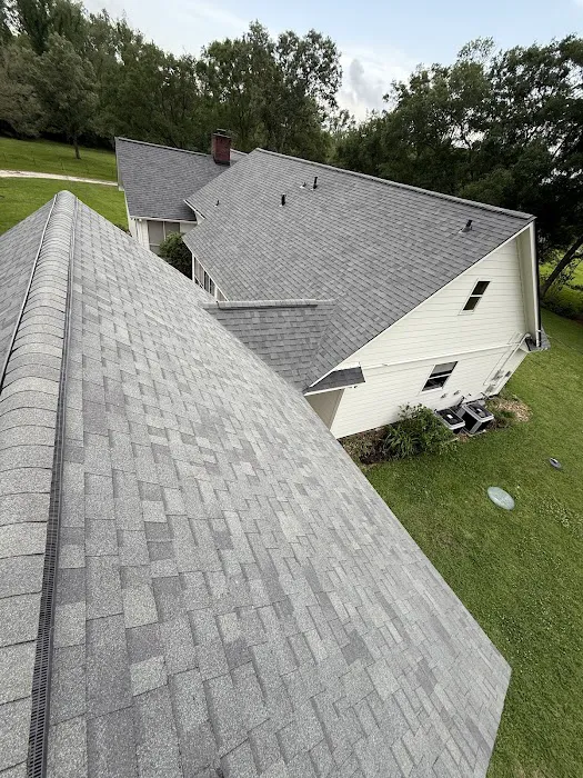 Rayburn’s Roofing Picture 2