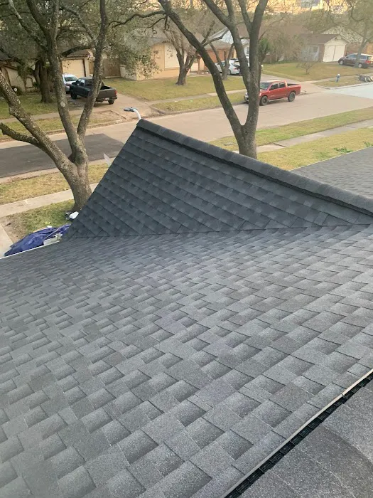 CNM ROOFING Picture 4