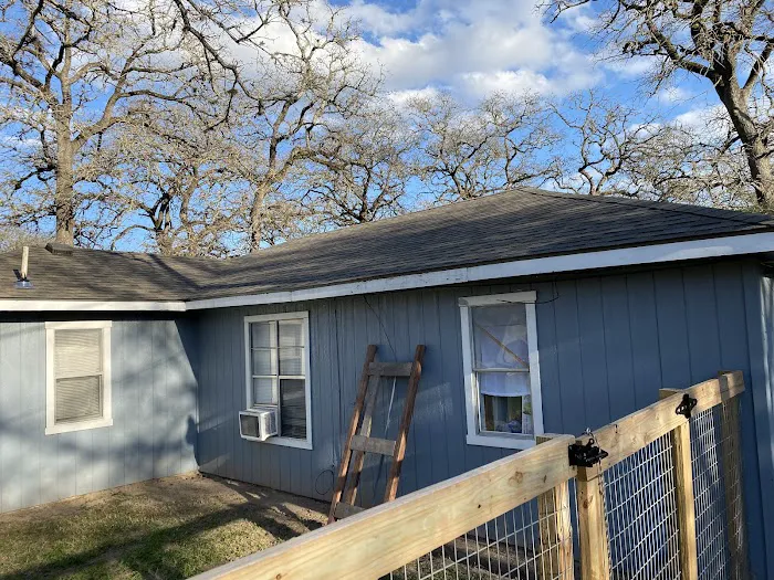 CNM ROOFING Picture 6