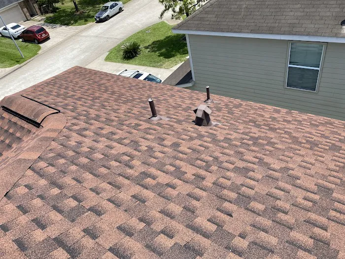 CNM ROOFING Picture 10