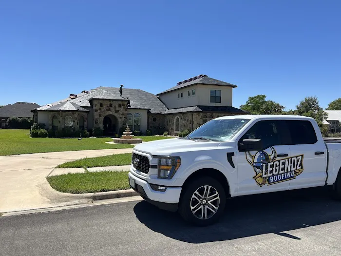 Legendz Roofing Picture 9
