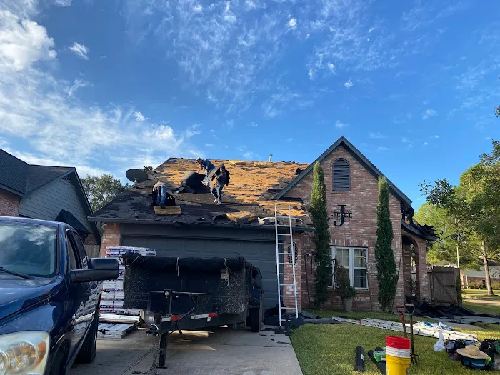 RC Roofing & Construction Picture 6