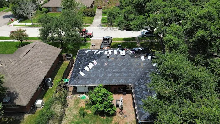 HHH Roofing & Construction Picture 6