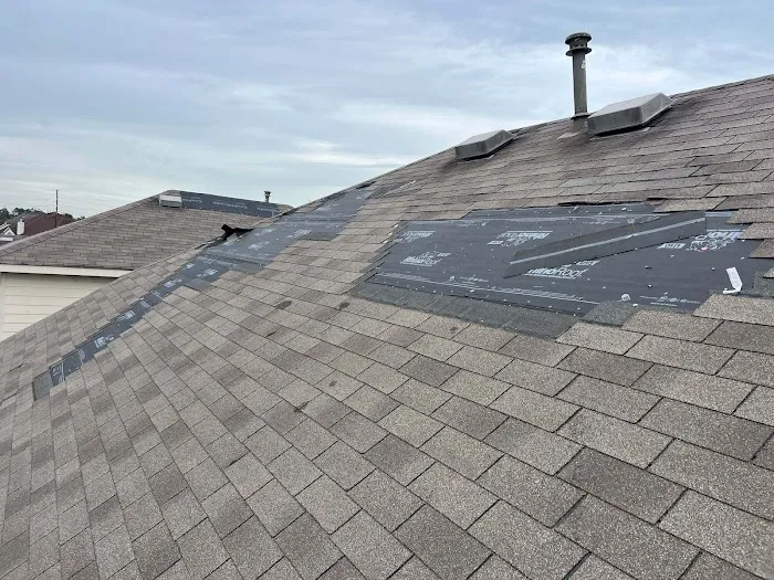 HHH Roofing & Construction Picture 7