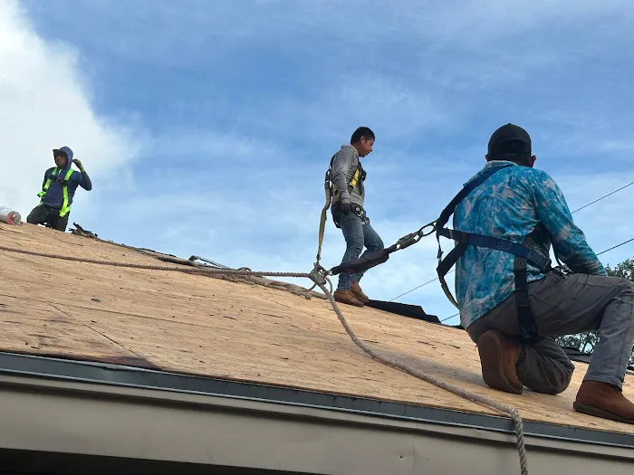 Villegas Roofing Picture 3