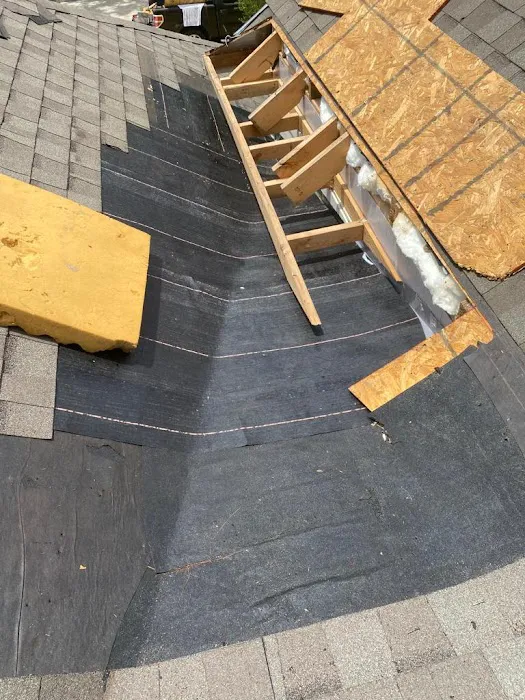 Redline Roofing and Construction Picture 6