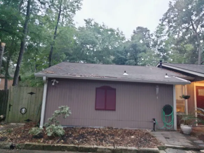 Redline Roofing and Construction Picture 3