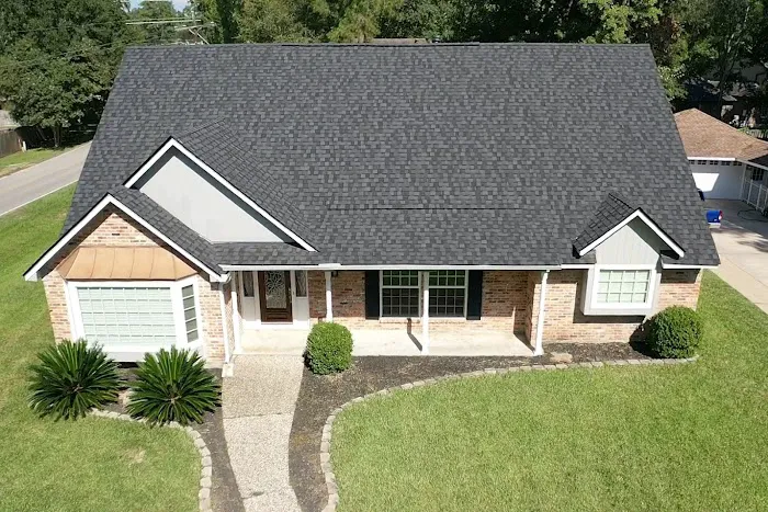 Storm Pros Roofing & Restoration LLC Picture 5