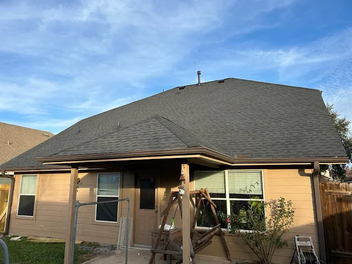 Ideka roofing Picture 2