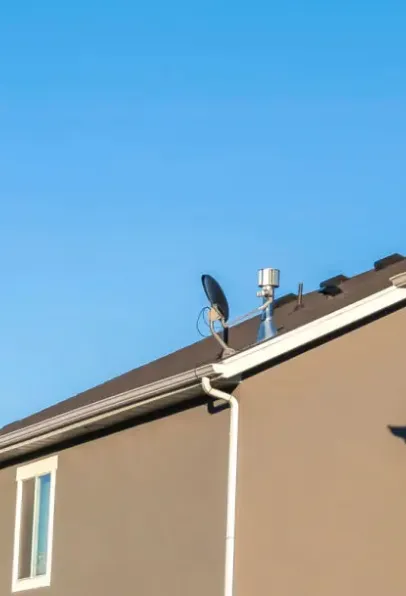 Roofing Team Experts Picture 2