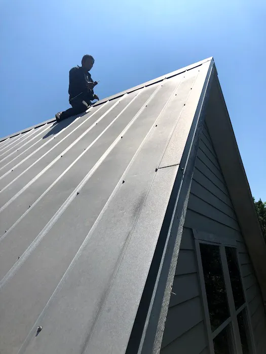 4 Season Roofing Picture 4