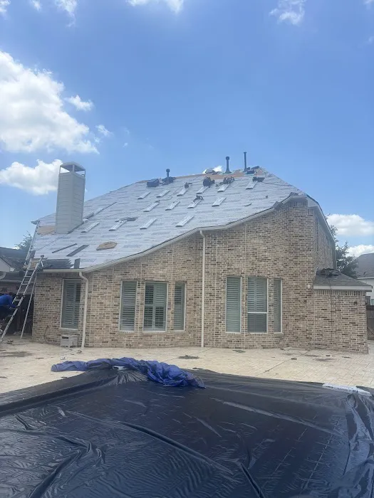 Paradigm Roof+Shield Picture 2