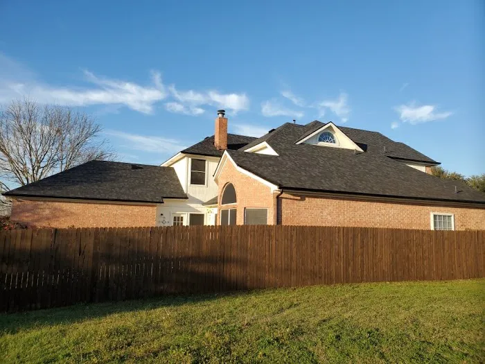 Priority Roofing Picture 1