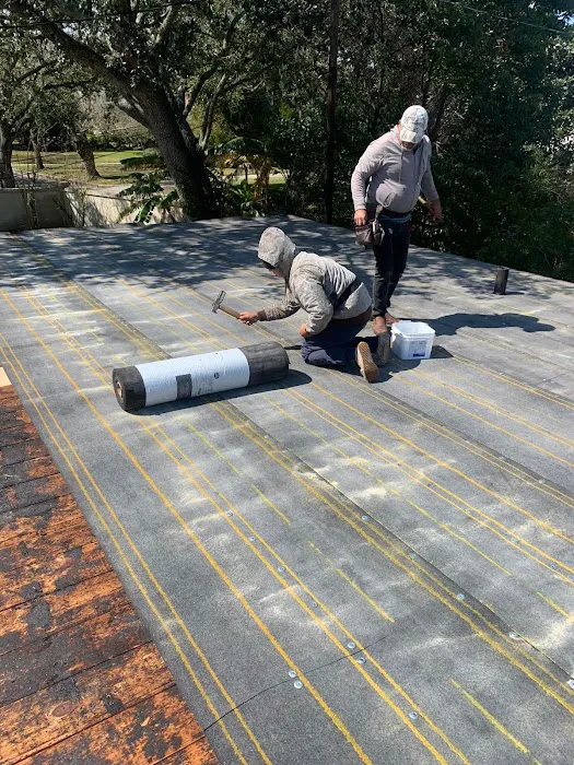 Zacks Construction & Roofing Picture 10