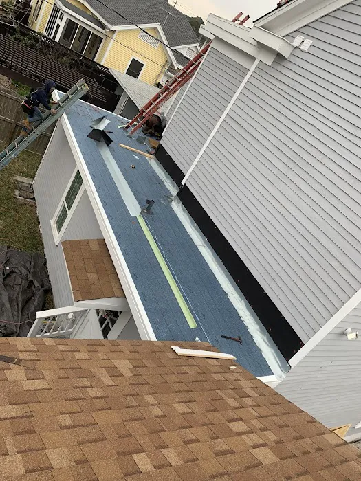 Zacks Construction & Roofing Picture 8