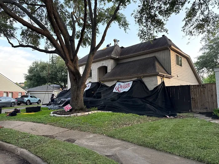 Reign Roofing Picture 9