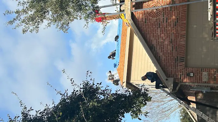 Art's Roofing Picture 2