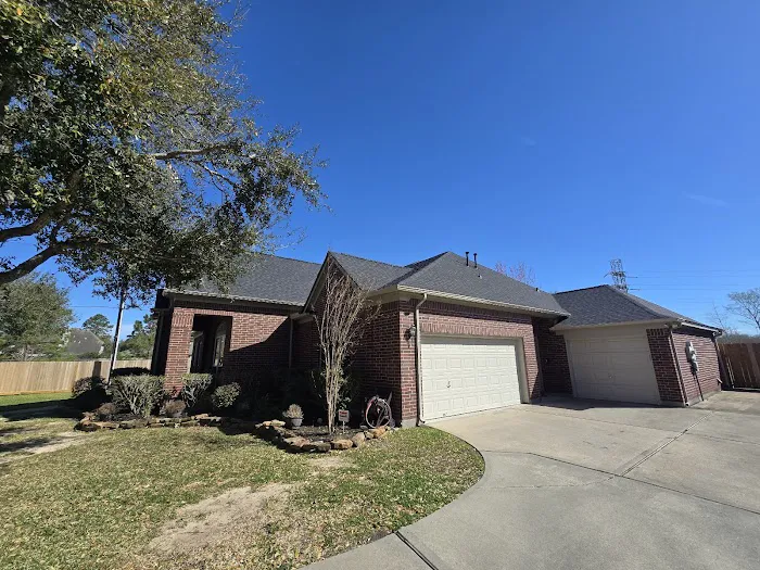 Succession Restoration & Roofing Picture 8