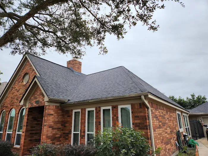 Frost Roofing & Renovations Picture 6