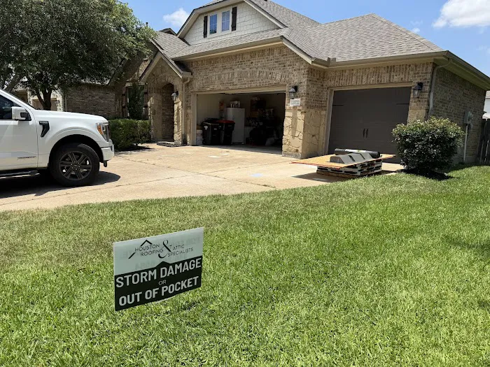 Houston Roofing & Attic Specialists Picture 5