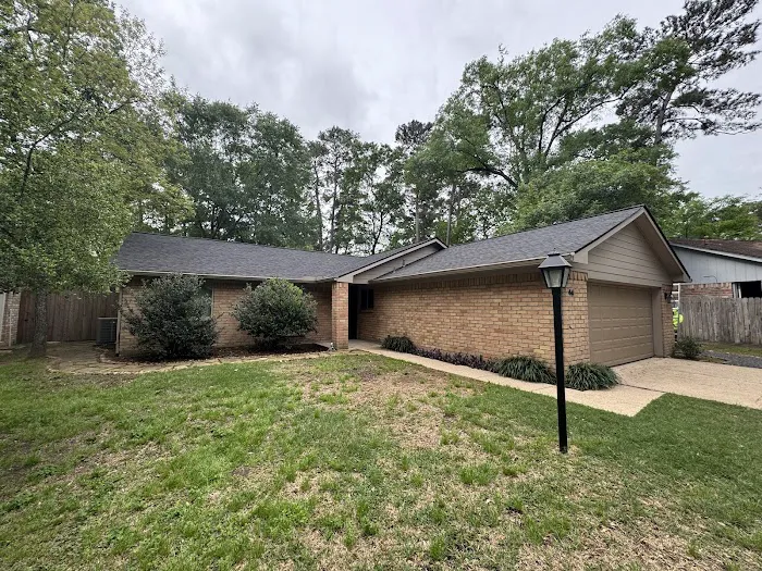 Houston Roofing & Attic Specialists Picture 4