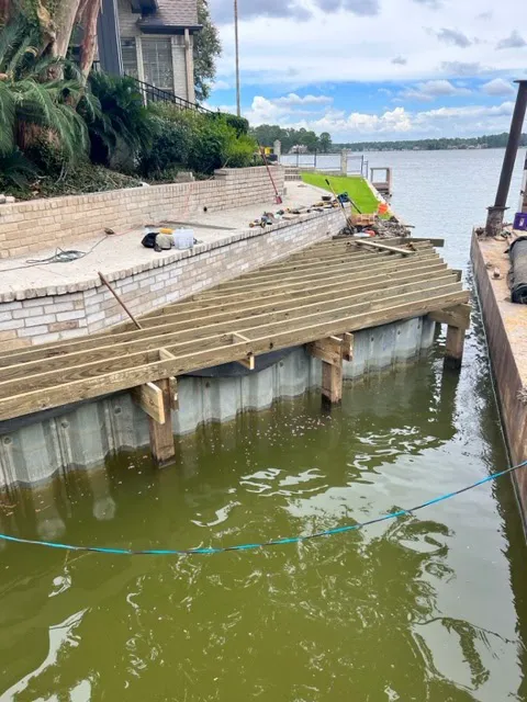 Alpha Construction & Roofing Picture 4